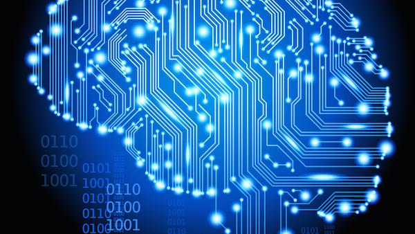 Cerveau humains composé de circuits électriques illuminés