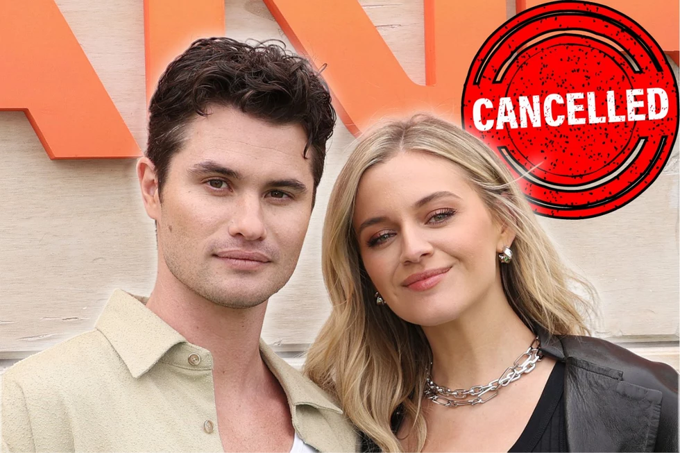 Kelsea Ballerini’s Boyfriend Chase Stokes Just Lost His J-O-B