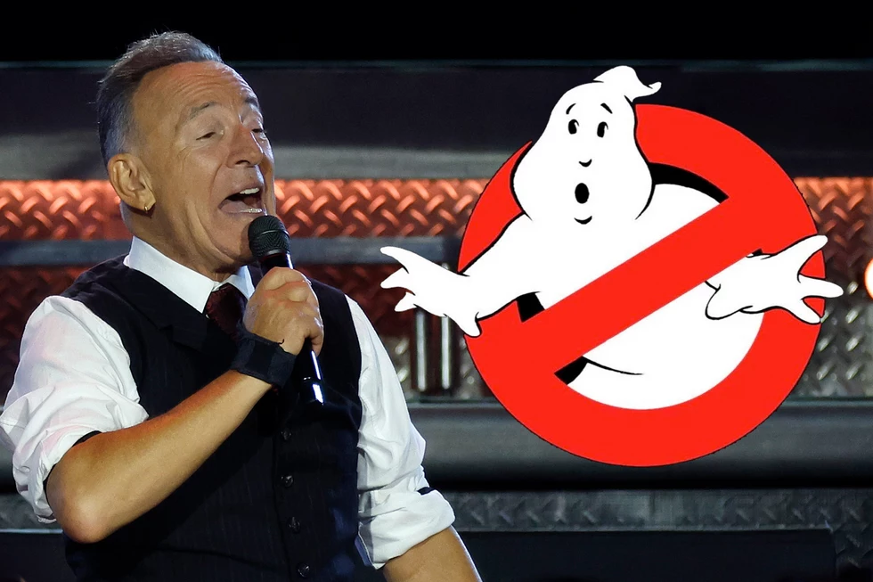 Watch Bruce Springsteen Open Halloween Show With ‘Ghostbusters’