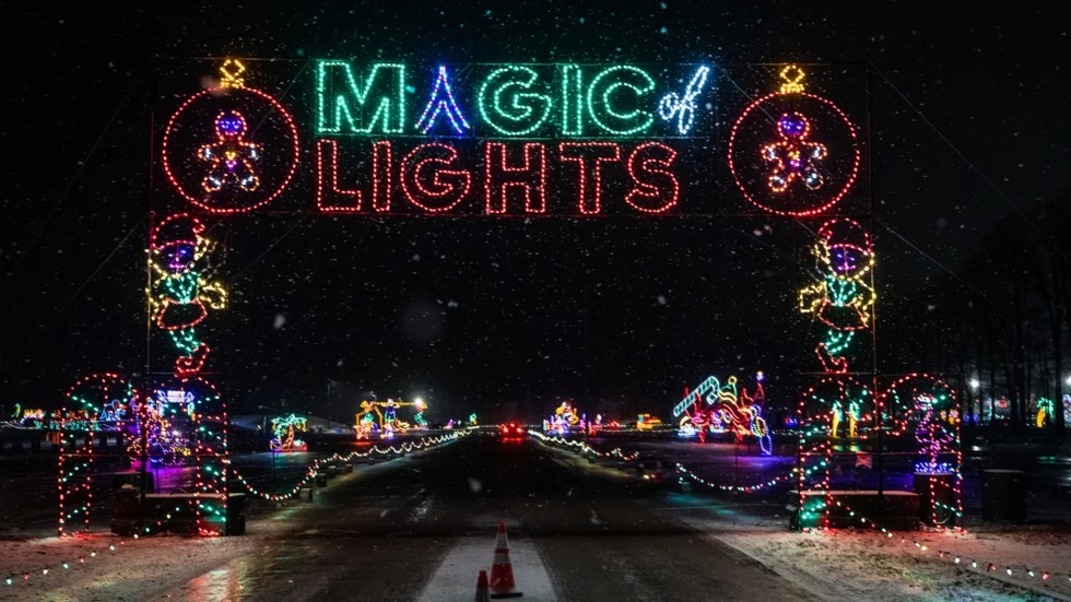 Magic of Lights Drive-Thru Returns to This Texas City