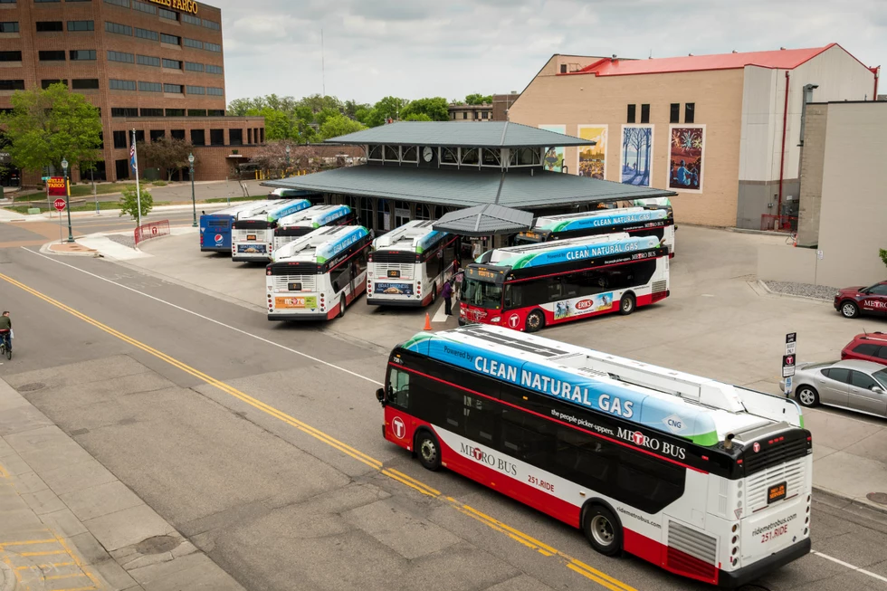 Metro Bus Offering Free Rides for Veterans Monday