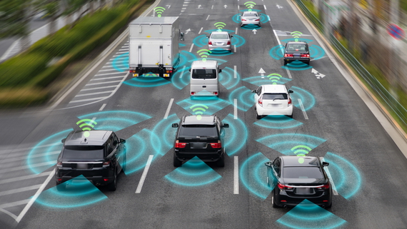 Visualisierung einer Vernetzung von Fahrzeugen auf einer Autobahn