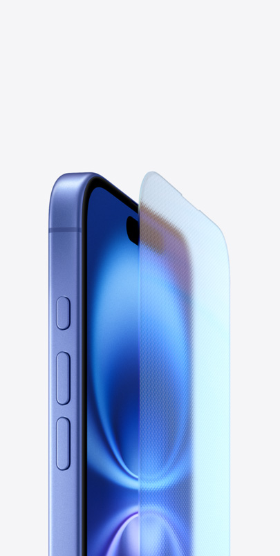 Vista de tres cuartos de un iPhone 16 en azul ultramar que muestra la carcasa de aluminio de calidad aeroespacial y el Ceramic Shield separado de la pantalla.