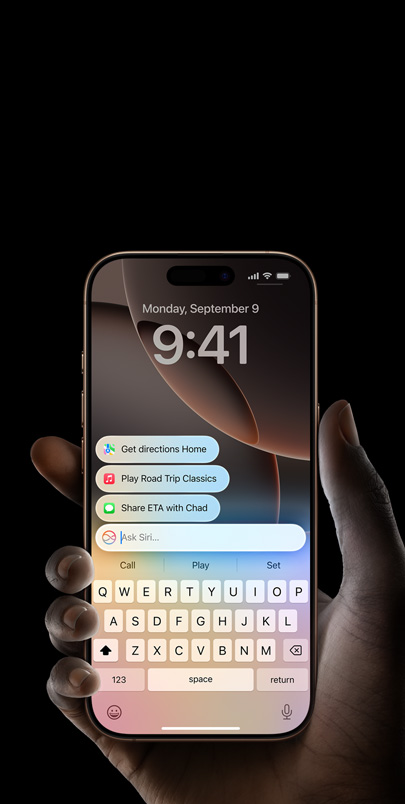 Pantalla de un iPhone 16 Pro que muestra el nuevo diseño de Siri y la funcionalidad Escríbele a Siri