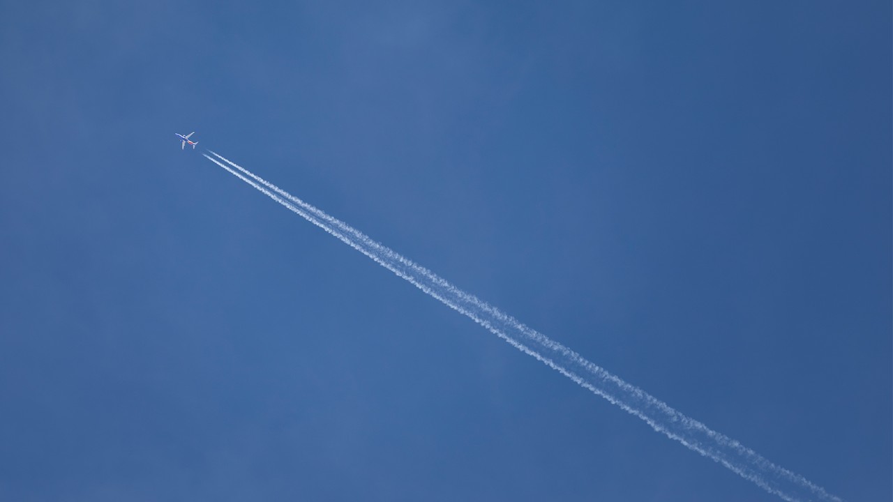 Contrails