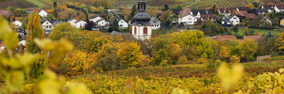 Jugenheim Herbst Kirche