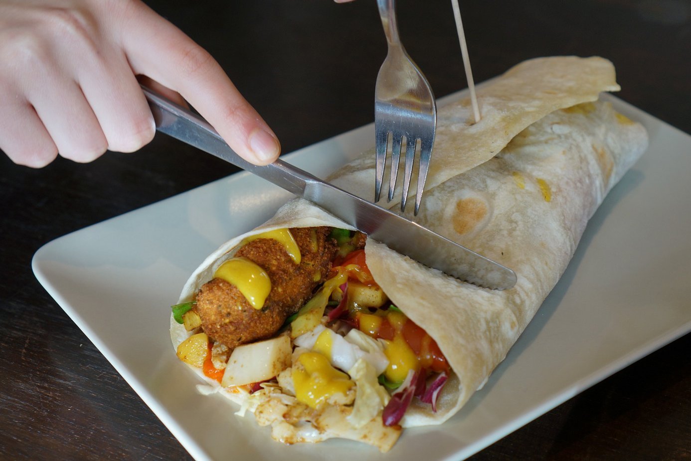 Veganer Wrap. Klick führt zu Großansicht im neuen Fenster.