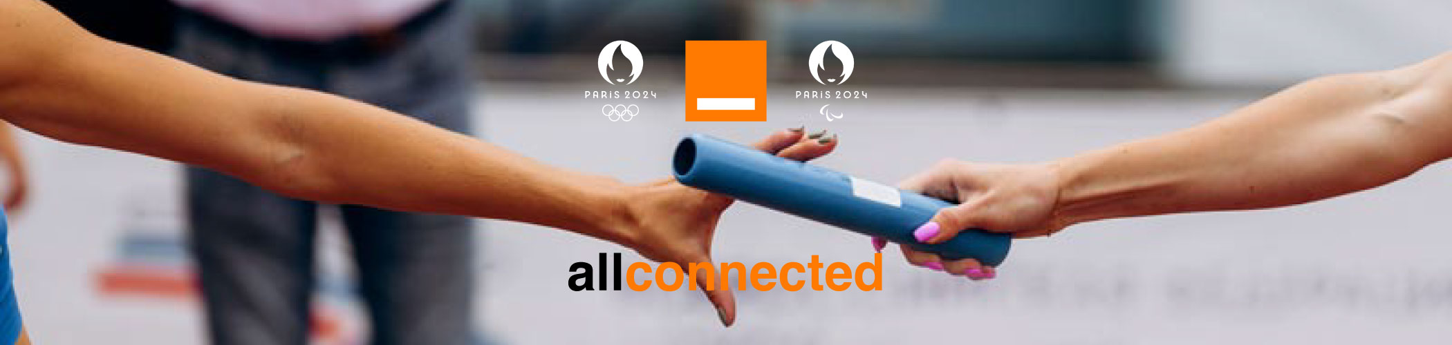 logo Orange and Paris 2024, 2 hands holding a relay race stick