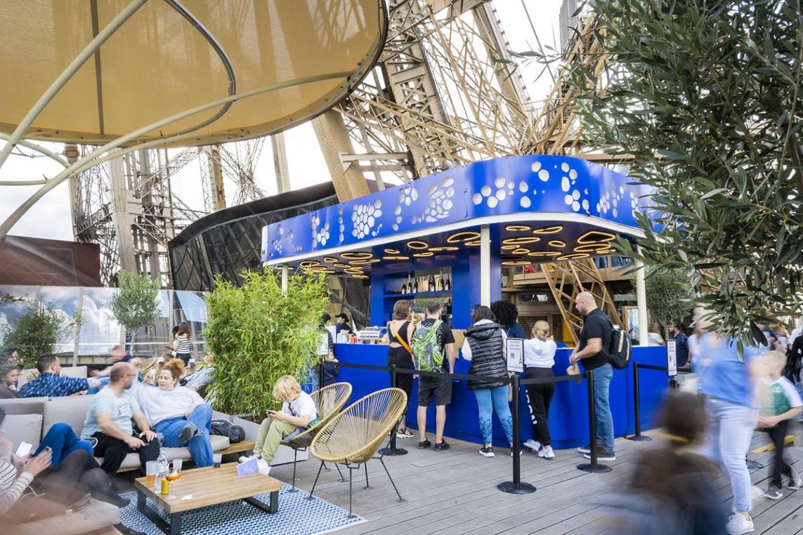 Terrasse d'été au 1er étage 