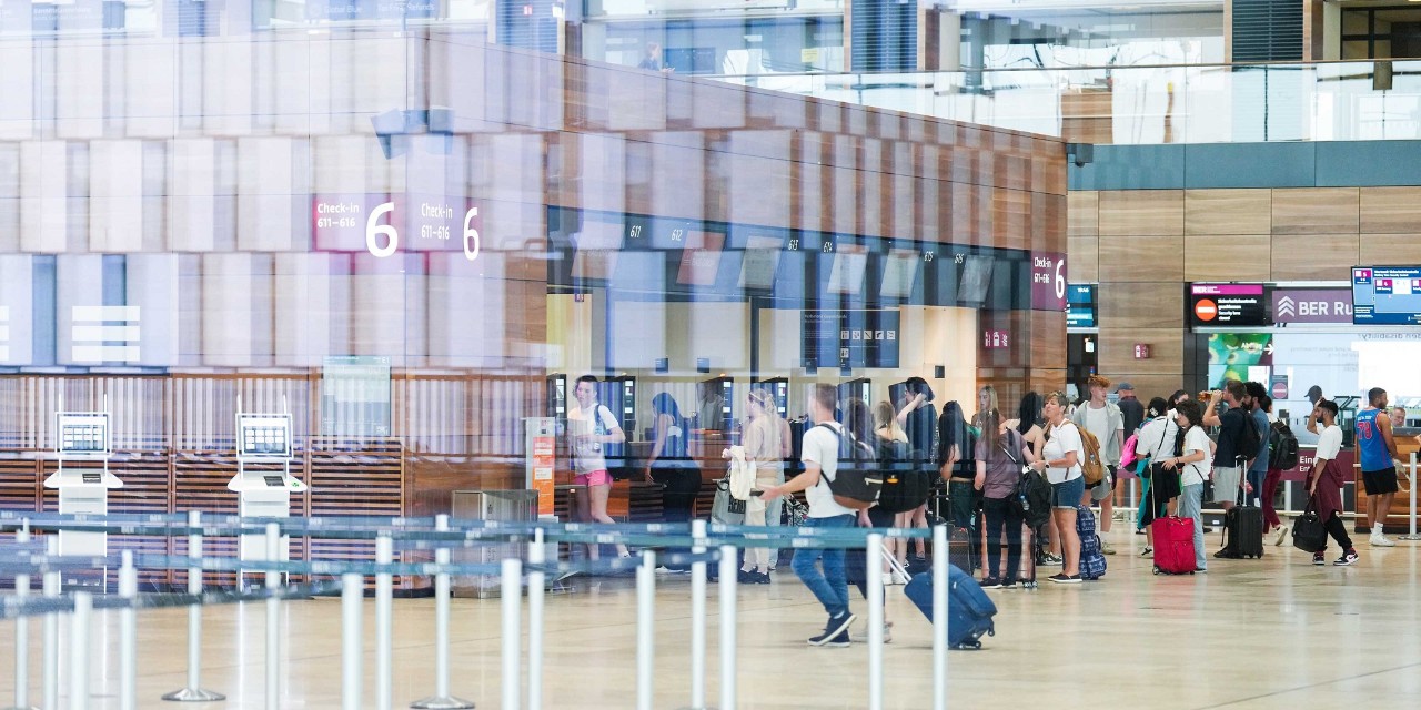 View of the check-in hall of Terminal 1.