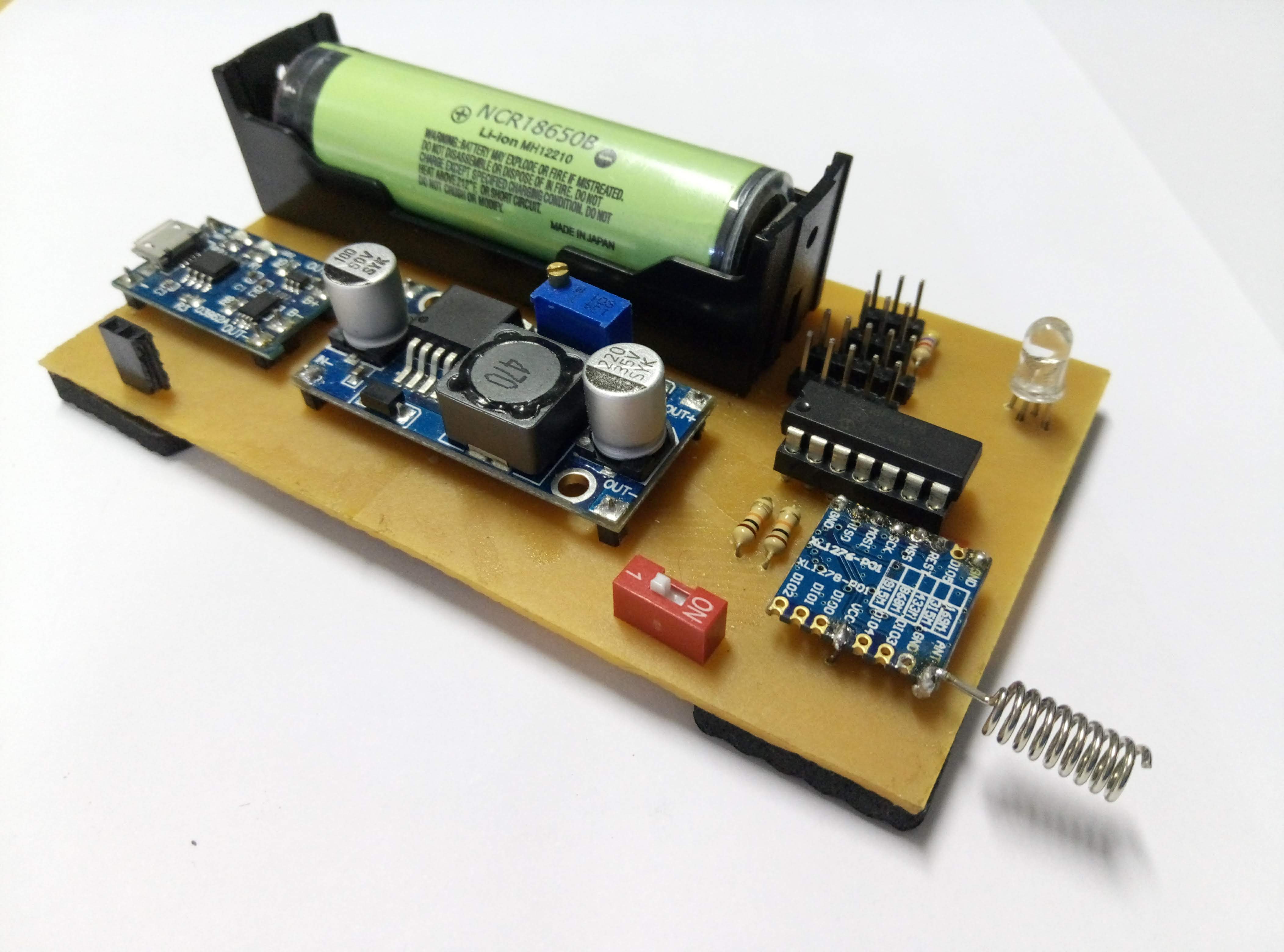 LoRa-sensor-node-device