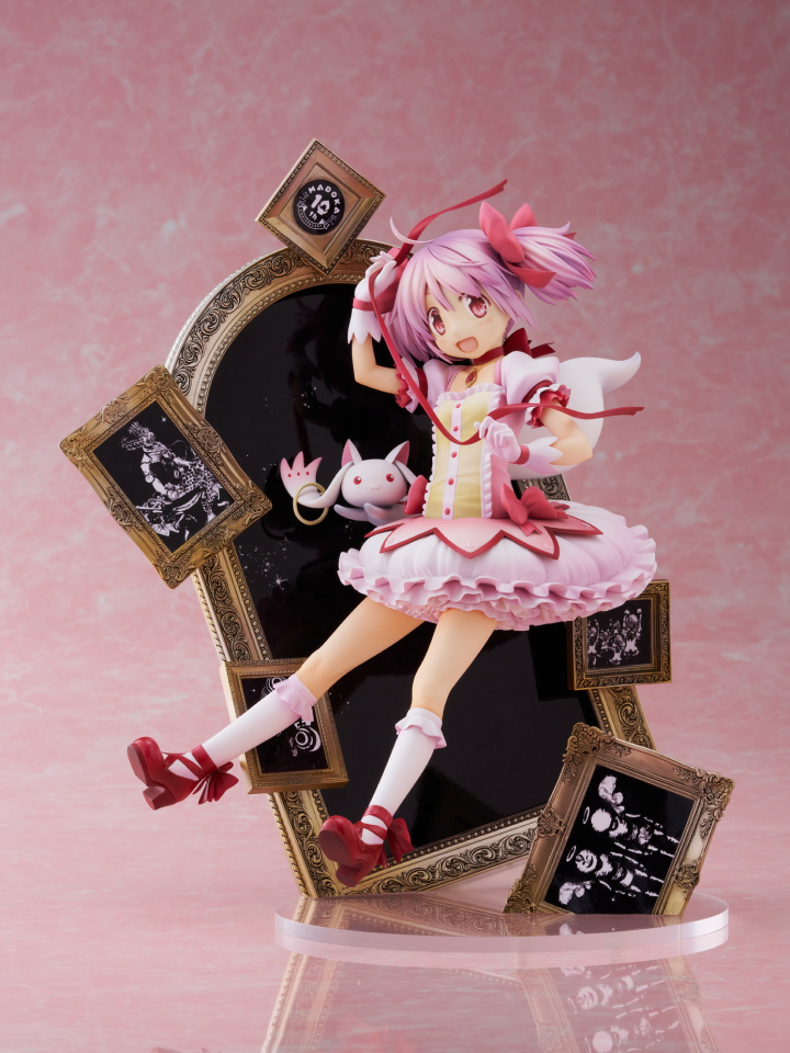 Madoka Kaname 10th Anniversary ver. 1/7 Scale Figure