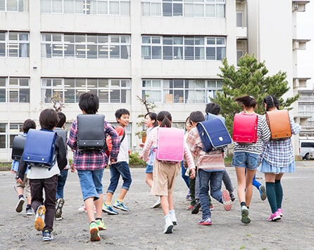 小学校まで1km以内の新築一戸建て