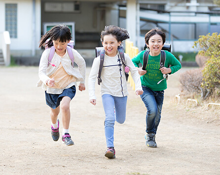 小学校まで1km以内の中古一戸建て