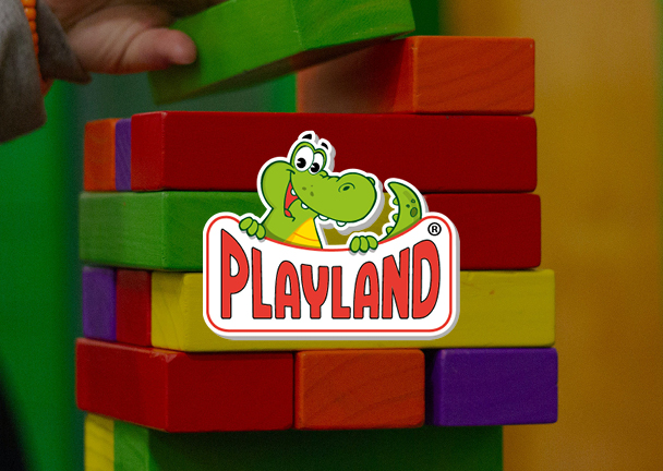 Eigenmarken_Teaser_Logo_Playland_608x432px2.jpg