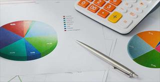 Federal spending pie charts and bar graphs