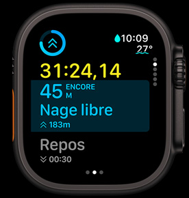 L’écran Suivant affichant la distance restante d’une séance de nage libre. 