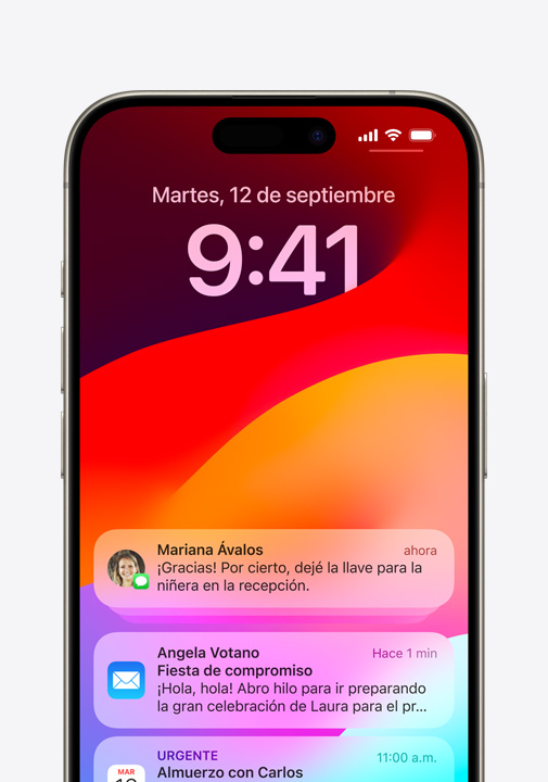 La pantalla de un iPhone muestra un iMessage encriptado, una notificación de Mail y una invitación urgente de Calendario.