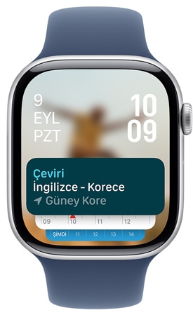 Akıllı Gruplama’da Çeviri uygulaması araç takımını gösteren bir Apple Watch ekranı.