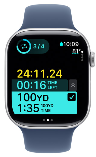 Ein Apple Watch Display zeigt das Timing eines benutzerdefinierten Schwimmtrainings im Schwimmbad