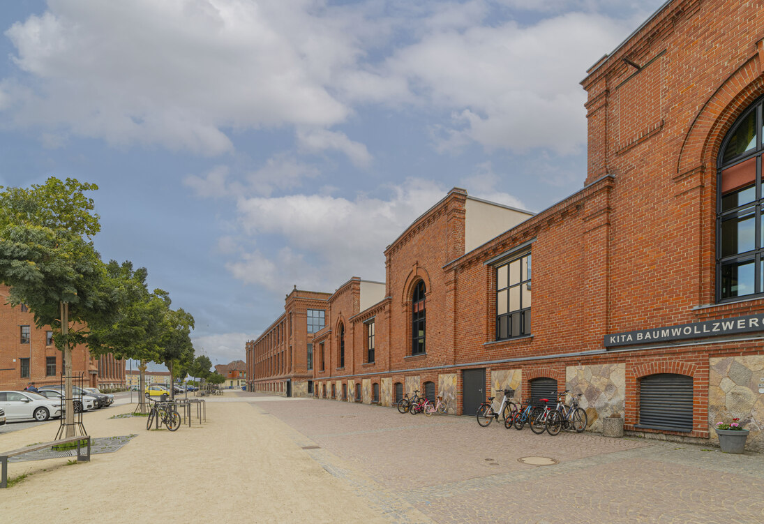 Alte Baumwolle Flöha, Fassade zum Innenplatz