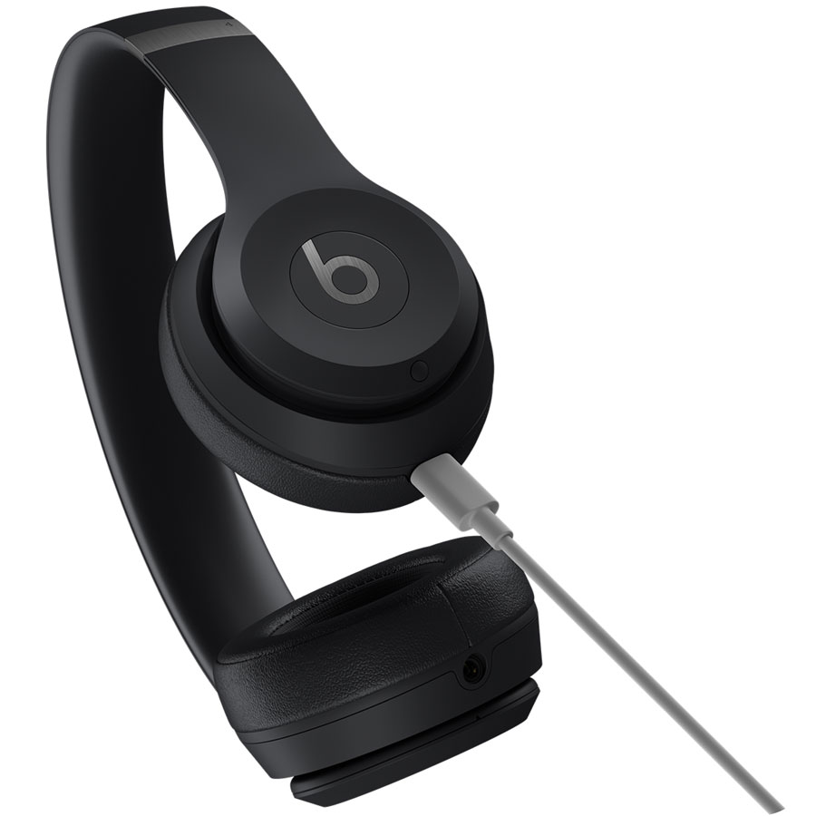 Beats Solo 4 Kopfhörer mit USB-C-Ladekabel