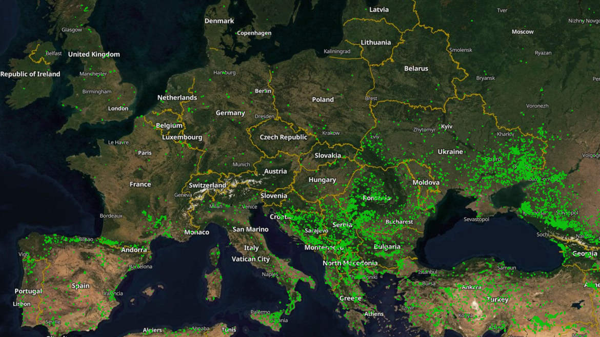 Zu sehen ist eine Satellitenkarte von Europa mit Waldbränden im Februar 2024