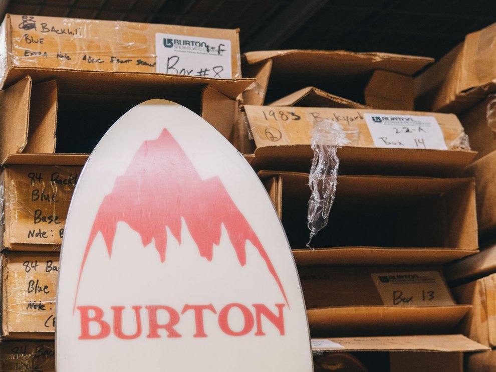 Iconic_Burton_Snowboards_logo.jpg