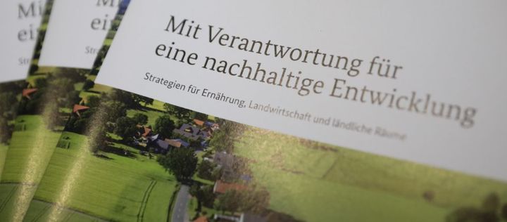 BMEL-Broschüren - Mit Verantwortung für eine nachhaltige Entwicklung