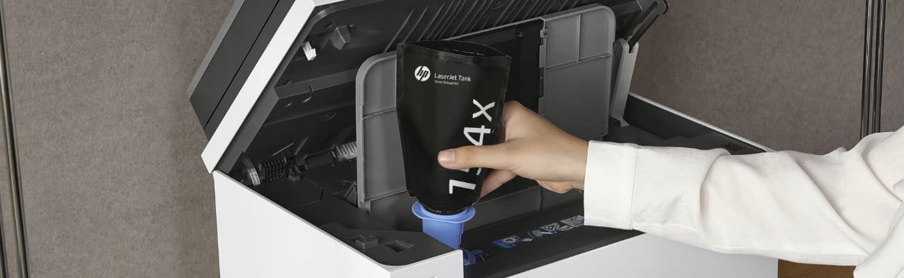 Mess-free toner refill in 15 sec. with Original HP Toner