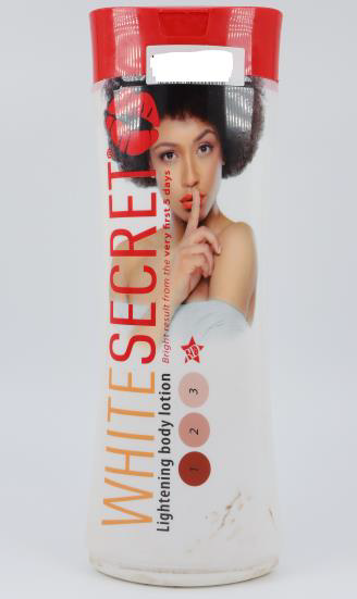 Abgebildet ist das Hautbleichmittel „White Secret Lightening Body Lotion“.