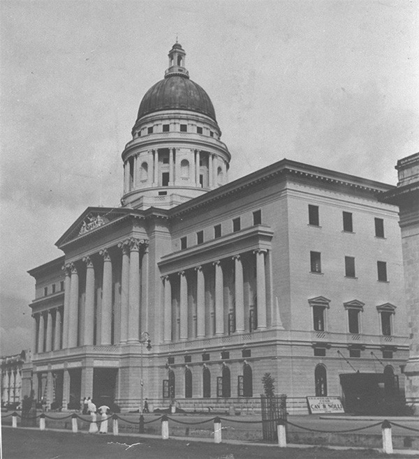 Exterior of the former Supreme Court building upon its completion.