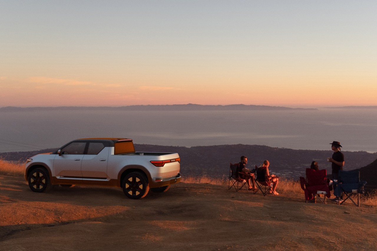 Verdenspremiere på ny elektrisk Toyota pick-up