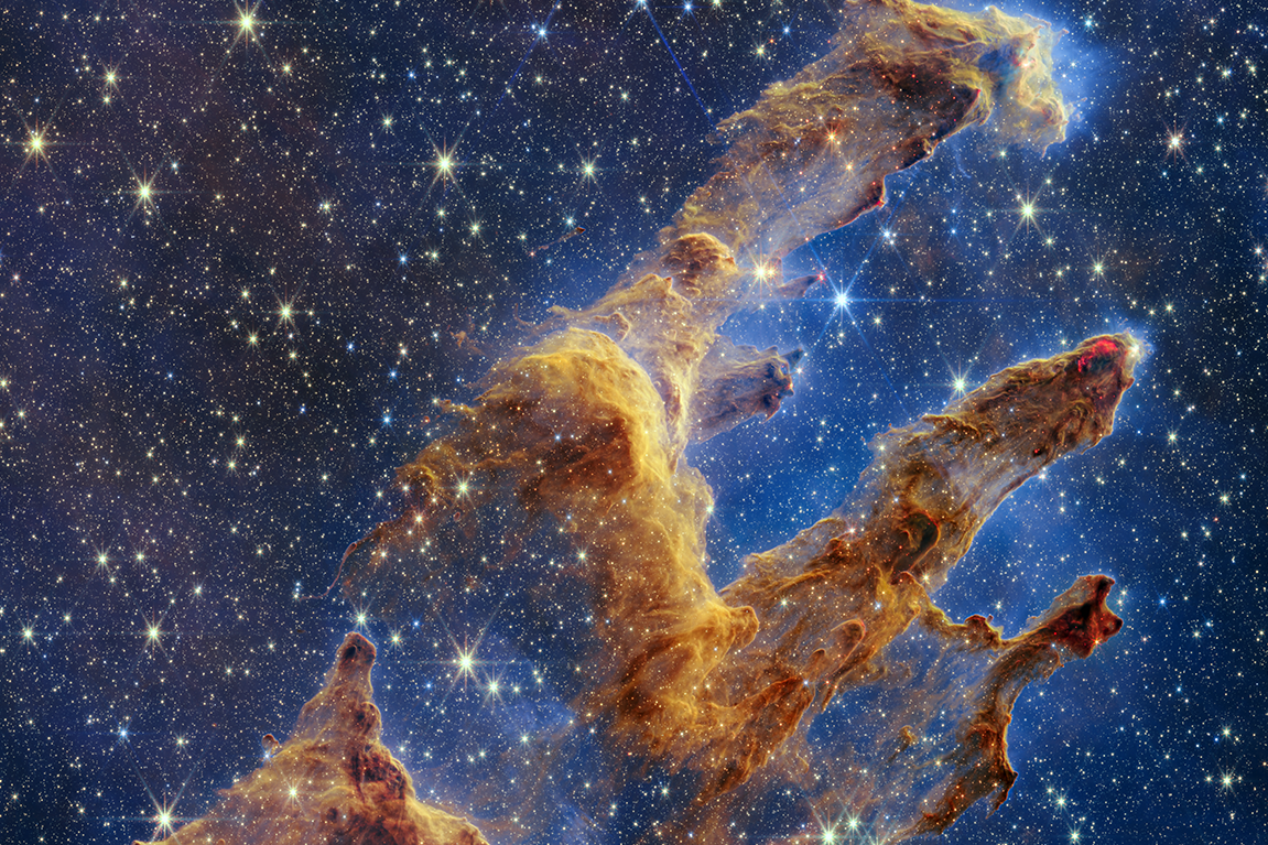 Abbildung der "Säulen der Schöpfung" (engl. Pillars of Creation) sind gigantische Türme aus semi-transparentem Gas und Staub im Adlernebel. 