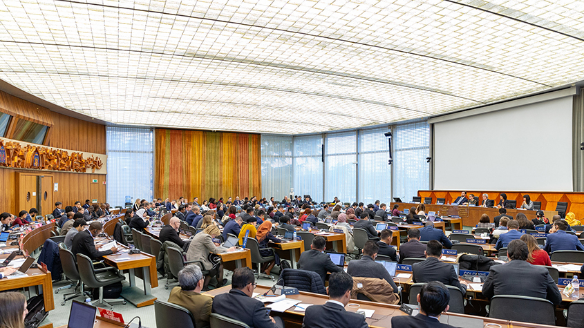 Delegates in discussion at the SCP